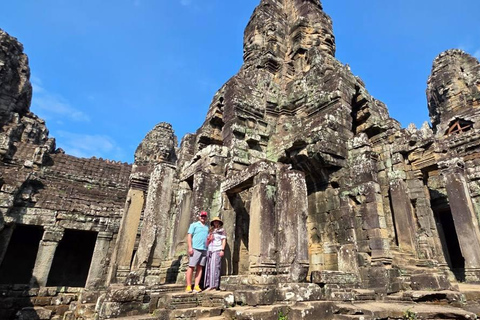2-Day Phnom Penh to Siem Reap Tour with Angkor Wat Sunrise