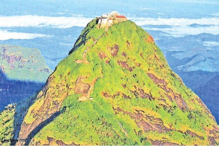 Da Kalutara: Escursione all&#039;alba dell&#039;Adams Peak con trasferimento in hotel