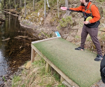 Oslo: experiencia de disc golf con equipo y guía