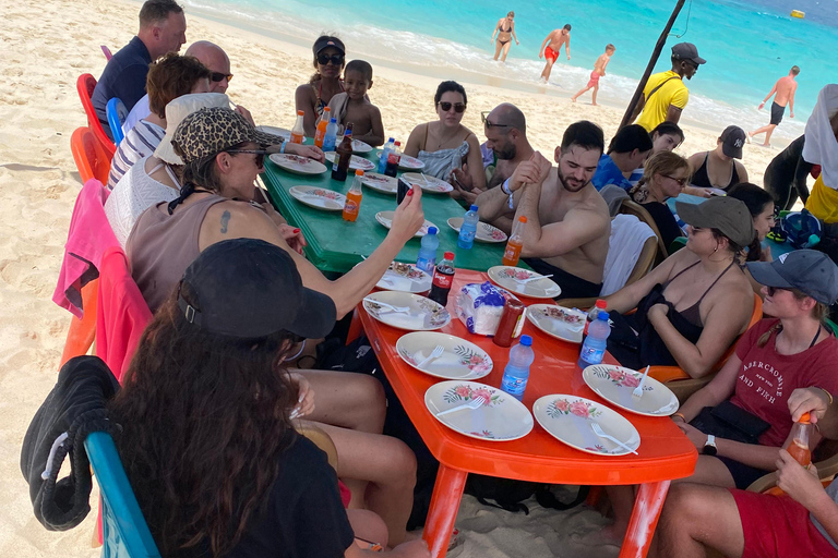 Zanzibar: Nakupenda Sandbank & Prison con Pranzo Incluso Honeymoon & Wedding Anniversary