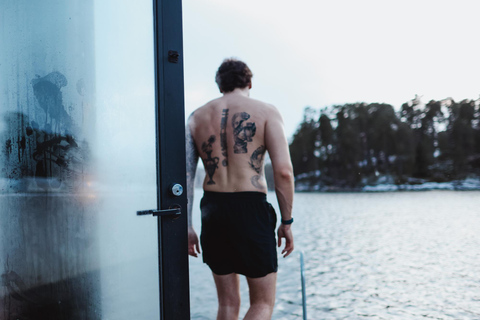 Helsinki: Winter Mixed Ferry Sauna Experience