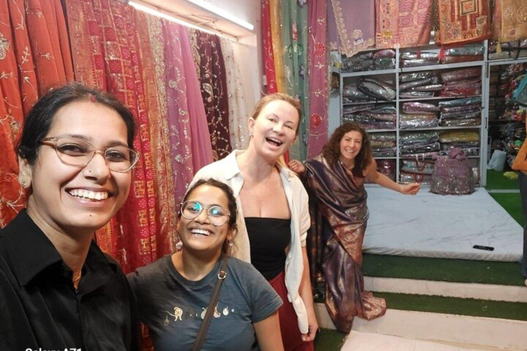 Udaipur: Culture, Crafts & Market Shopping Tour Udaipur Shopping Tour: Guide + Car