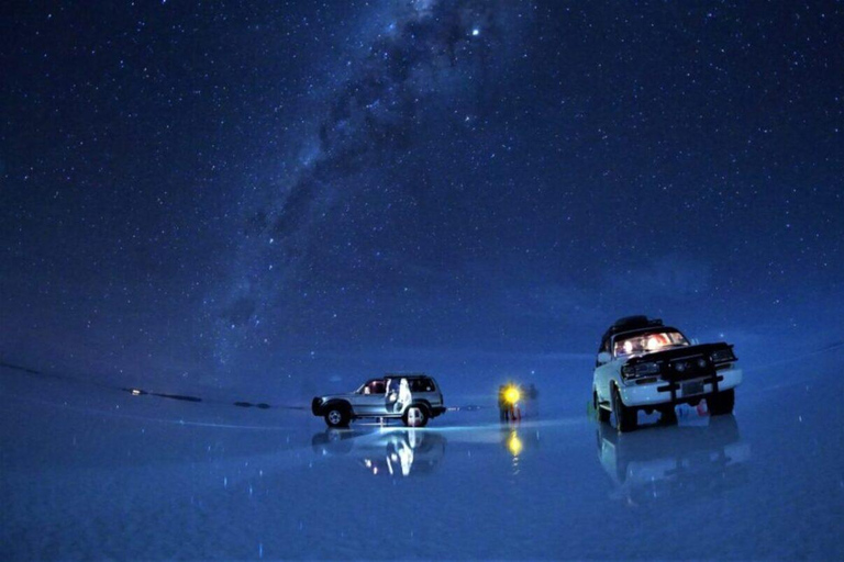 Uyuni: Salt Flats Stargazing Tour with Local Guide