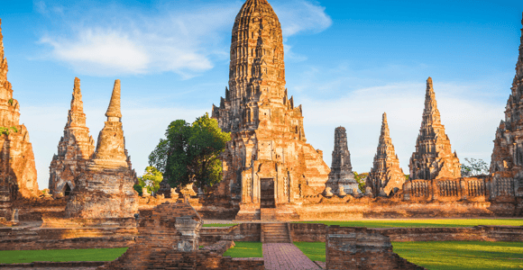 Ab Bangkok: Private Tagestour zu 6 berühmten Tempeln in Ayutthaya