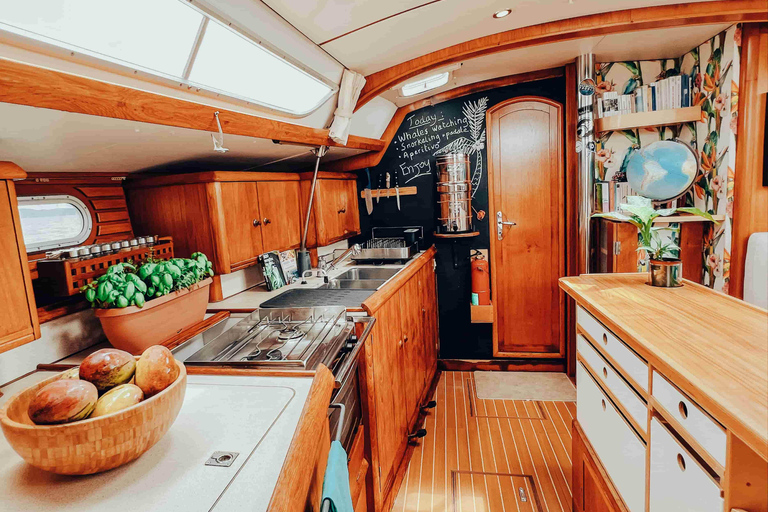 Fiji: Private Sailing Yacht Charter with Activities