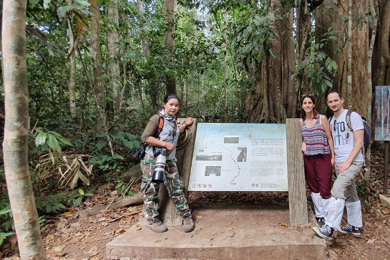 Banguecoque: Excursão a pé em pequenos grupos ao Parque Nacional de Khao YaiTour particular com serviço de busca no hotel e traslado de ida e volta