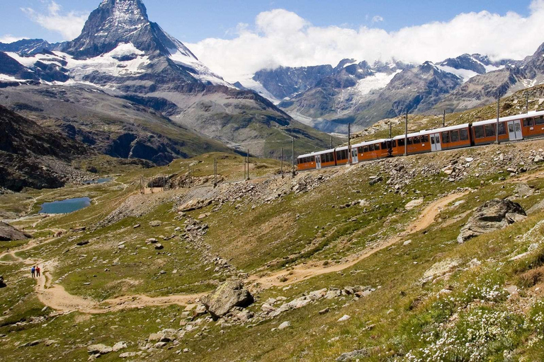 Zermatt: Gornergrat and Riffelsee Guided Hiking Tour
