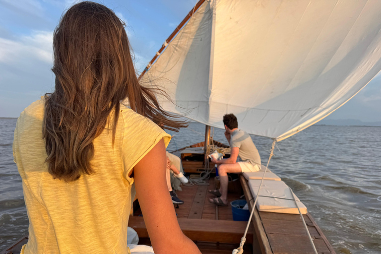 Valencia: Epic Albufera Sunset adventures and fun Albufera experience May 2026