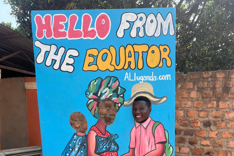 Kampala: Half-Day Equator Tour with Pickup and Lunch