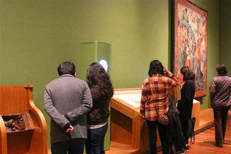 بوغوتا، كولومبيا: جولة في المتحف الوطني