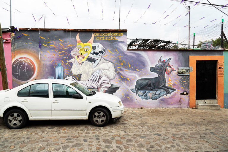 أواكساكا: جولة فن الموت سيرًا على الأقدام