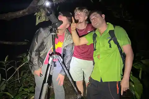 La Fortuna: Nattlig djungelpromenad med expertguide