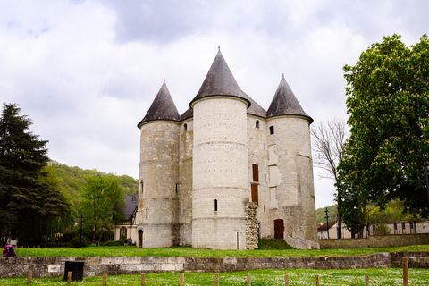 Gardens of Monet & The Old Mill: Giverny and Vernon Tour