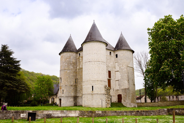 Gardens of Monet & The Old Mill: Giverny and Vernon Tour