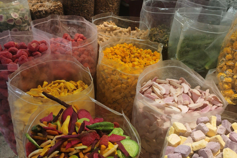 Guangzhou: Dried Seafood Market & Yum Cha Experience