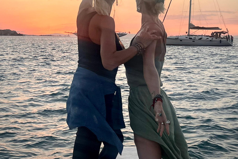 MYKONOS SOUTH OR WEST COAST EVENING SEMI PRIVATE CRUISE