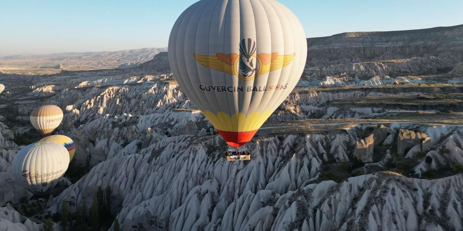 Cappadocia: Fairy Chimneys Sunrise Hot Air Balloon Flight