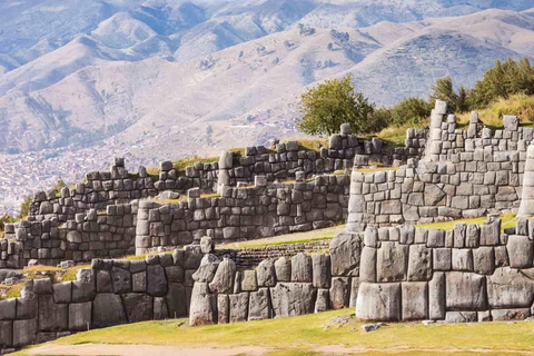 Visita a Ollantaytambo, la ciudad de Cusco y las ruinas cercanas