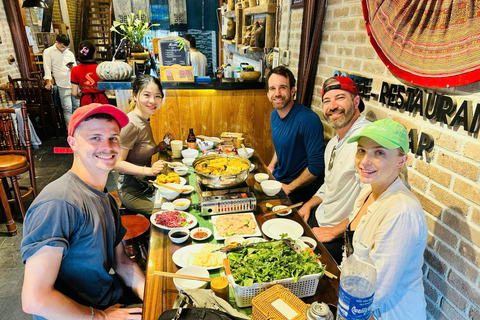 Hanoi: Van Long Wetland, Bear Sanctuary, Cuc Phuong Tour