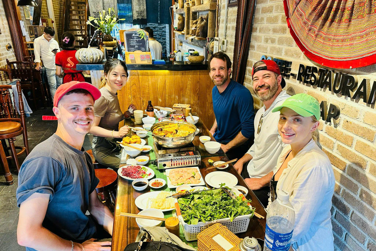 Hanoi: Van Long Wetland, Bear Sanctuary, Cuc Phuong Tour