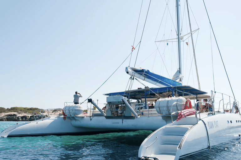 Ibiza: Formentera Yacht Cruise, Cooking Class, & Club Entry