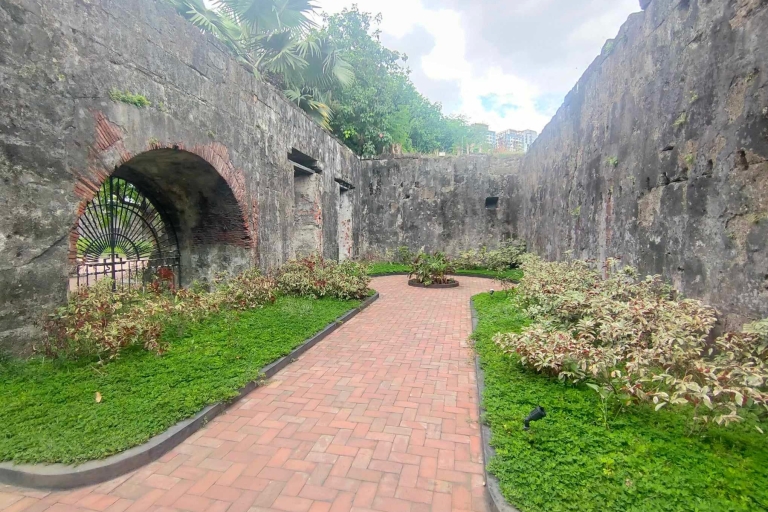 Intramuros Manila's Rich History: Day Tour