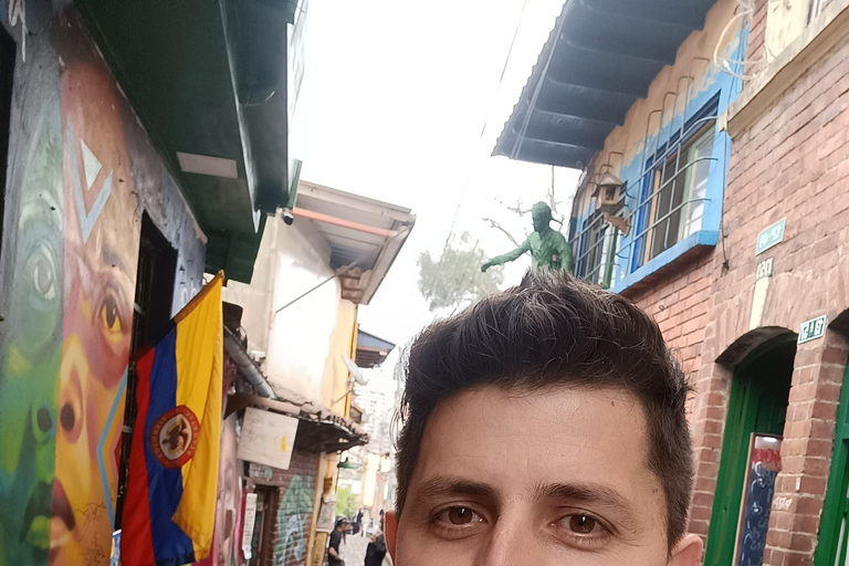 Guided city tour of Bogotá, Monserrate, La Candelaria, Gold Museum, and Botero Guided city tour of Bogotá, Monserrate, La Candelaria, Gold Museum, and Botero Museum