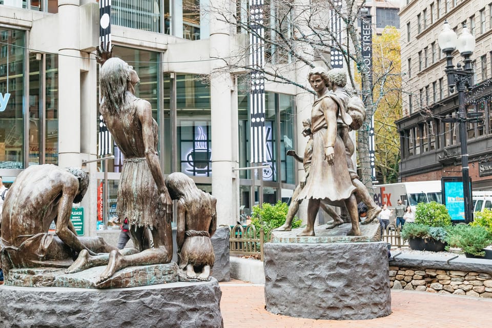 ボストン：2時間のバック ベイとフリーダム トレイル ウォーキング ツアー GetYourGuide