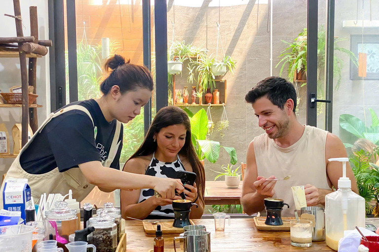 Da Nang: lezione di caffè vietnamita e cena Michelin
