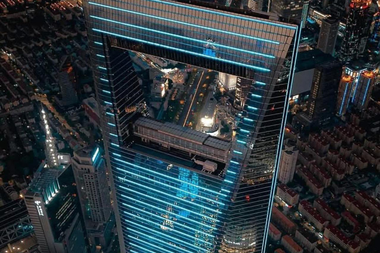 Szanghaj: wodne miasteczko Zhujiajiao, Tianzifang i wieża Shanghai TowerShanghai: Zhujiajiao Water Town, Tianzifang &amp; Shanghai Tower