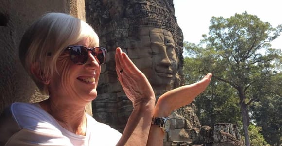 Siem Reap: Angkor Sunrise 1- or 2-Day Guided Temples Tour