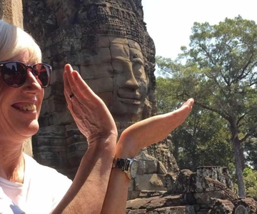 Siem Reap: Angkor Sunrise 1- or 2-Day Guided Temples Tour