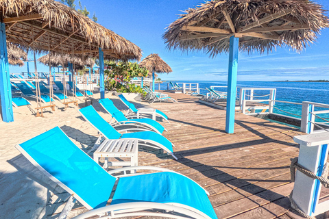 Nassau: Beach Day at SunCay incl. Lunch - Boat Tour SunCay Beach Adventure incl. Lunch - Boat Tour