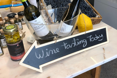 Porto: Cheese and Port Wine Tasting in a Unique Place