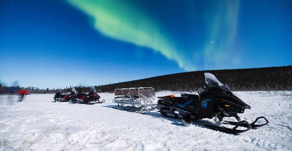Kiruna: Northern Lights Snowmobile Tour