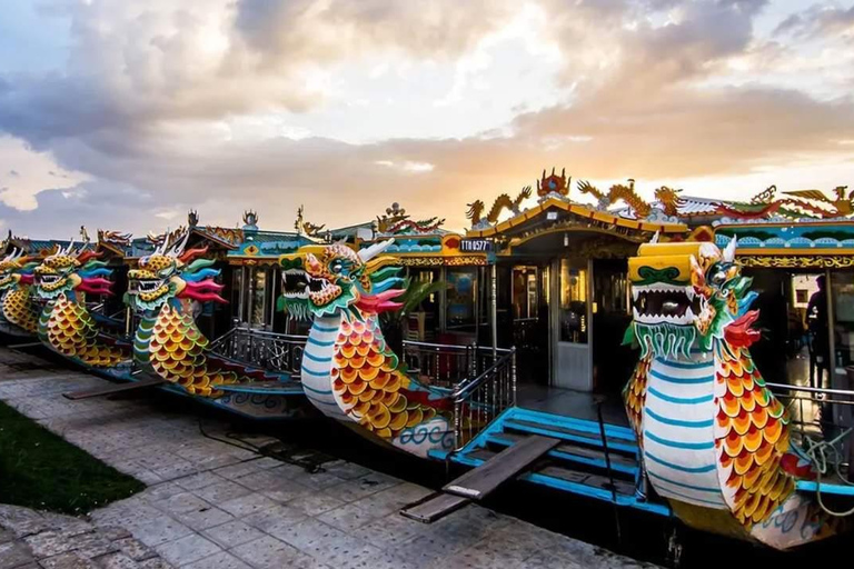 Tour en barco del dragón de Hue: Explora la Pagoda Thien Mu y las Tumbas Reales