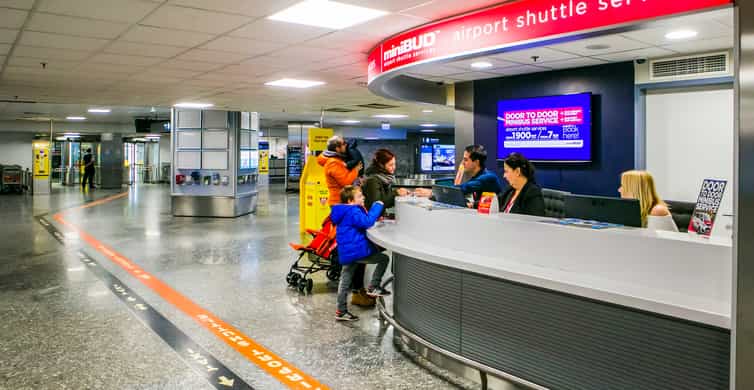 Budapest: Shared Airport Shuttle Bus Transfer photo 9