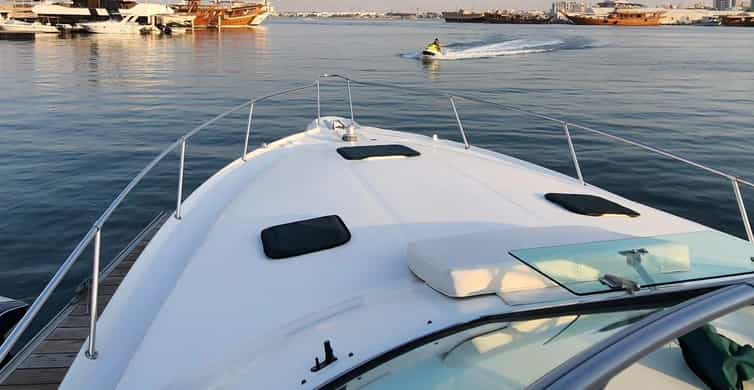 Doha: 30-Minute Private Speedboat Skyline Cruise