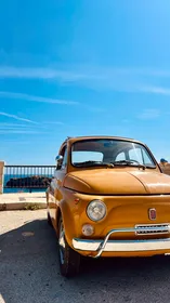 Polignano a Mare: Tour mit Vintage Fiat 500 und Fahrer