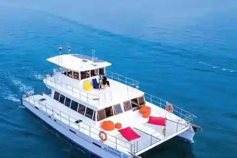 Phuket: Coral Island Snorkeling and Sunset Catamaran Cruise