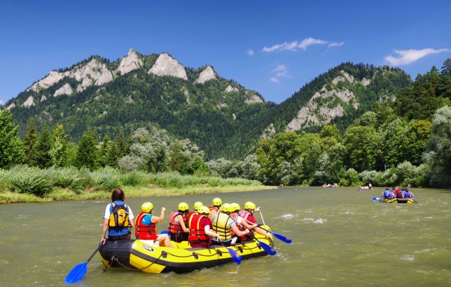 Visit Dunajec River Rafting with Guide in Pieniny National Park in Czorsztyn, Poland