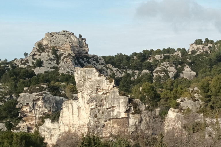 夏季之旅，4天/ 3晚，骑电动自行车探索普罗旺斯夏季之旅，4天/3夜，骑电动自行车探索普罗旺斯