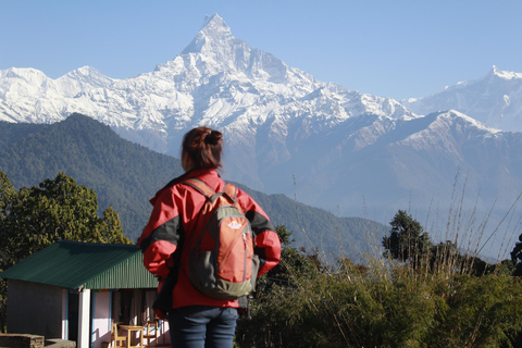 Pokhara: Aventura de 2 dias de caminhada e rafting no Australian Camp