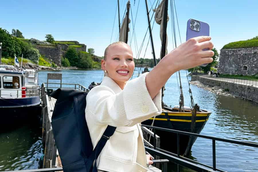 Ab Helsinki: Hin- und Rückfahrt mit der Fähre nach Suomenlinna. Foto: GetYourGuide Ab Helsinki: Hin- und Rückfahrt mit der Fähre nach Suomenlinna. Foto: GetYourGuide
