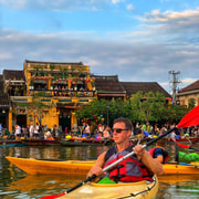 Hoi An: Old Town to Mangrove Forest Kayak Tour