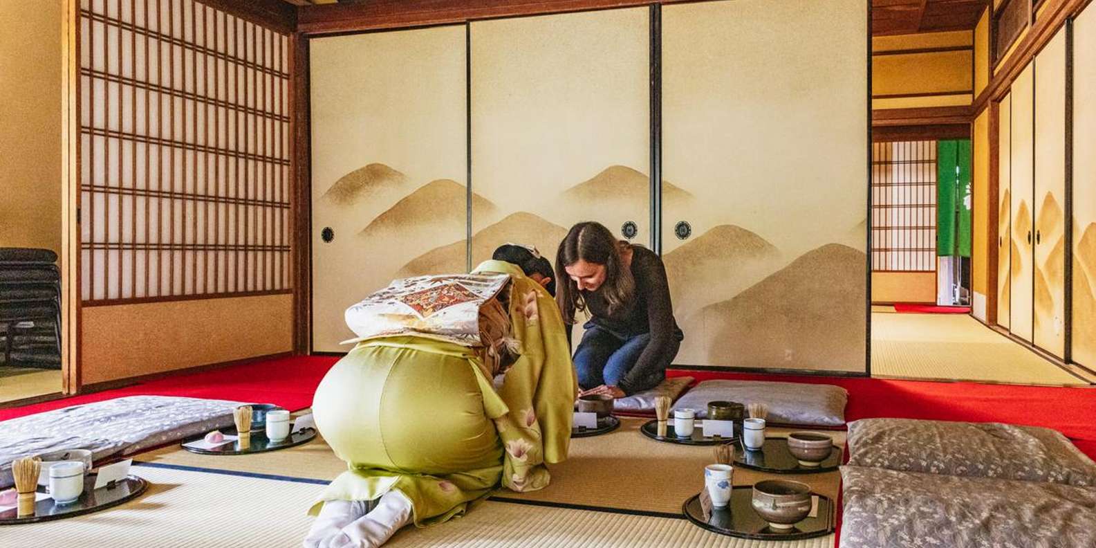 Kyoto experience — temples, geisha, bamboo grove — image 4