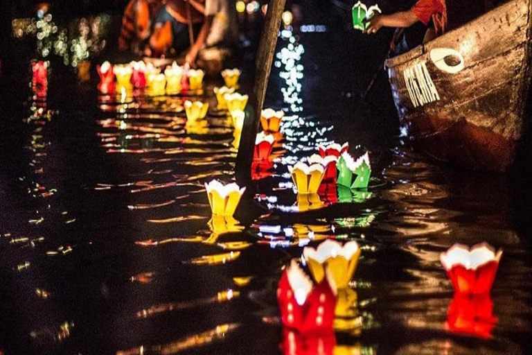 Hoi An Private Lantern Cruise by Romantic Sunset/Night HoiAn Lantern Cruise Private/Sunset/Sunrise/Lighting Lantern