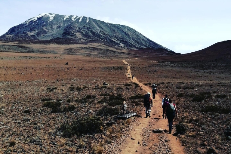 Kilimanjaro Top Dak van AfrikaTanzania: 7-daags Kilimanjaro topavontuur pakket