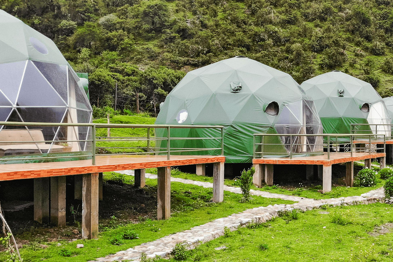Cusco: Humantay Lagoon Hike with Luxury Domes with Alpacas
