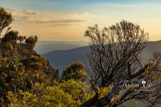 Visit Blue Mountain Private photo shoot in all main attractions in Katoomba, Australia